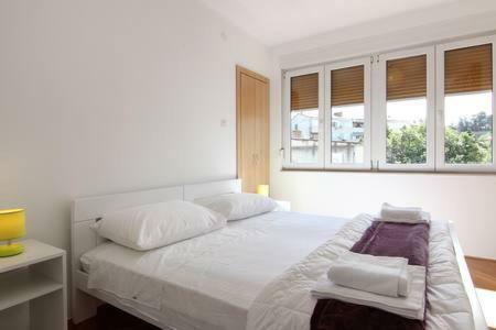 Nina, Apartment In City Centre Split Luaran gambar