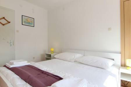 Nina, Apartment In City Centre Split Luaran gambar